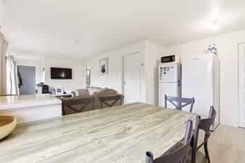 19 Mackenzie Street, National Park