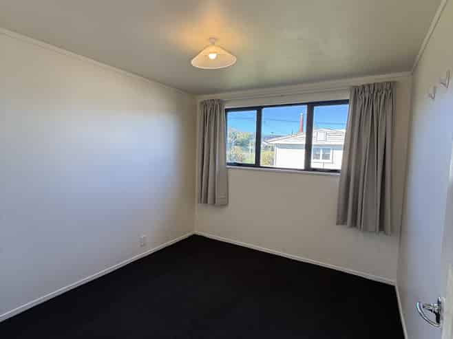 19 Mackenzie Street, National Park