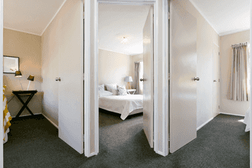 27 Kiddle Drive, Hilltop