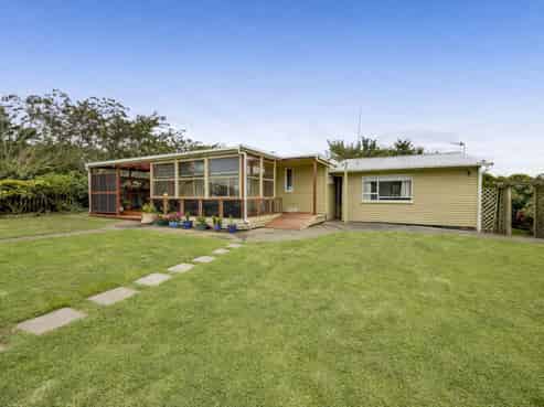 15 Gilbert Street, Patea