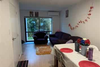 3/7 South Pacific Place, Henderson