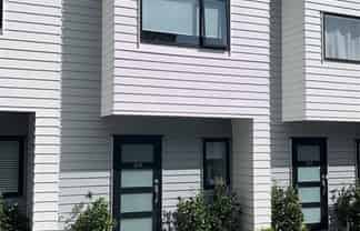 3/7 South Pacific Place, Henderson