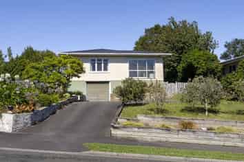 46 Surrey Road, Richmond