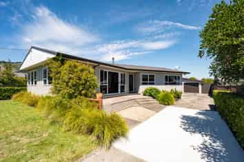 4 Haycock Place, Richmond