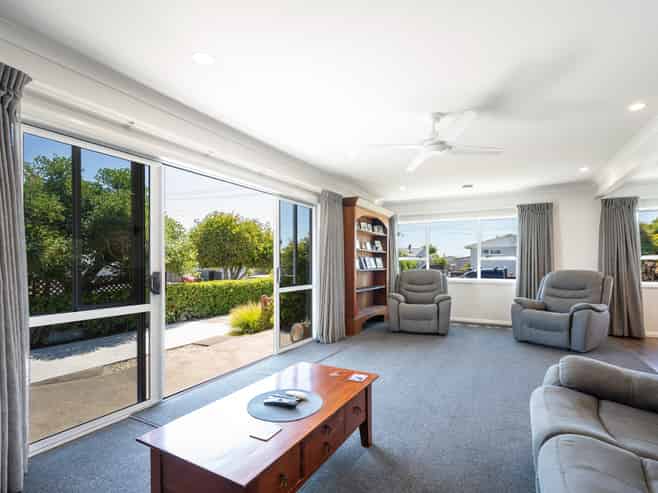 4 Haycock Place, Richmond