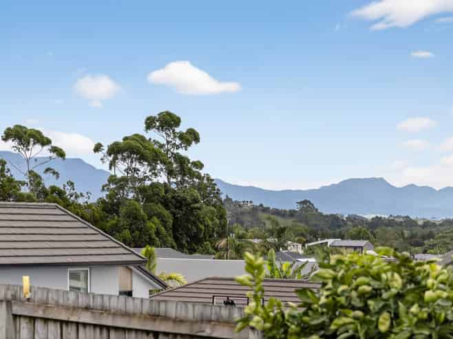 19 Charlotte Drive, Omokoroa