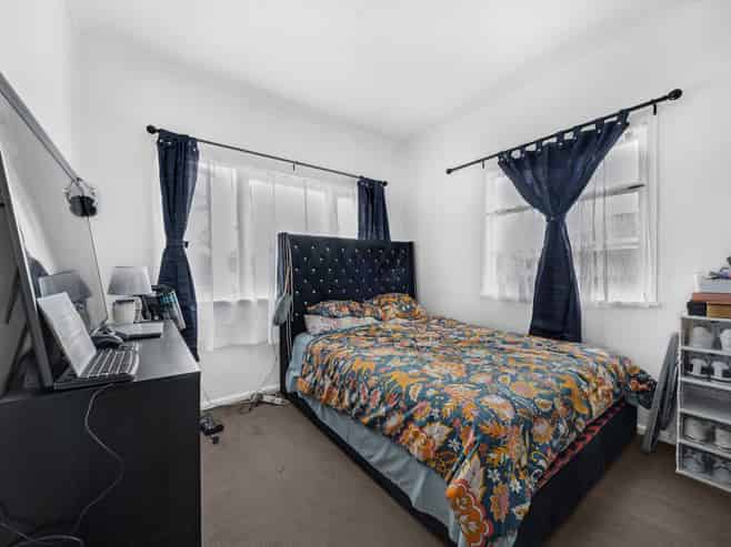 12 Gordon Road, Papatoetoe