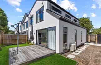 5/677 Worcester Street, Linwood