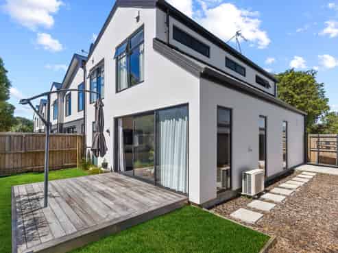 5/677 Worcester Street, Linwood