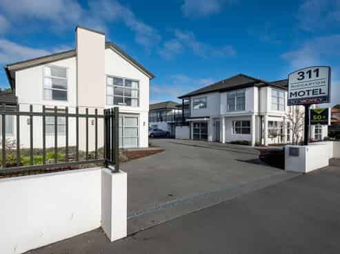 New Lease Riccarton Rd - 22 Units - High Profile