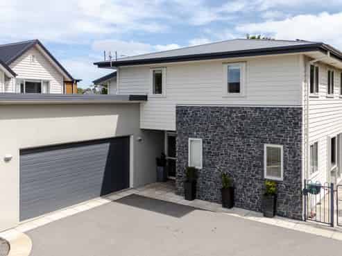 3 Browns Road, Merivale
