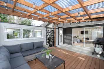 49 Rhonda Avenue, Deanwell