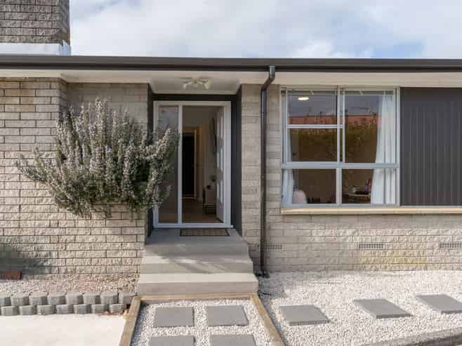 49 Rhonda Avenue, Deanwell