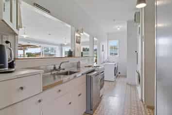 38 Aroha View Avenue, Te Aroha