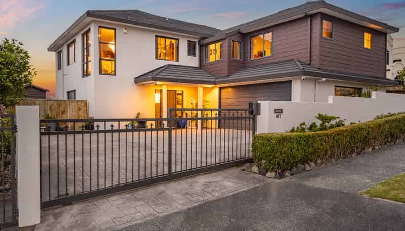 107 Redvers Drive, Belmont