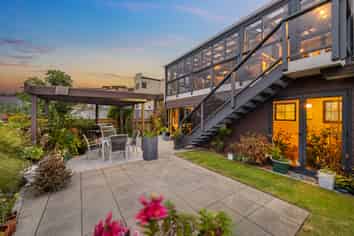 107 Redvers Drive, Belmont