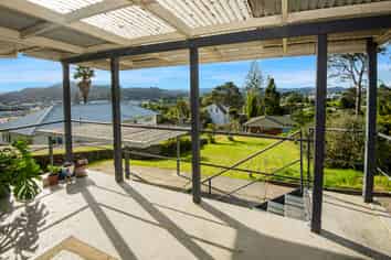 93 Anzac Road, Morningside