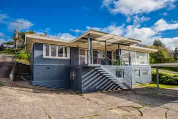 93 Anzac Road, Morningside