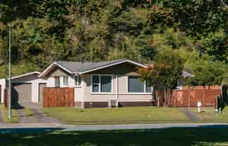 32 Ballantrae, Kawerau