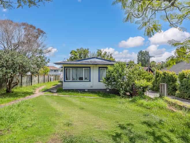 197 Lake Road, Belmont