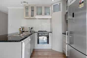 44 Arrowsmith Drive, Flat Bush