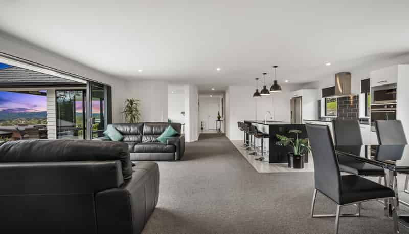 104 Solan Drive, Waimauku