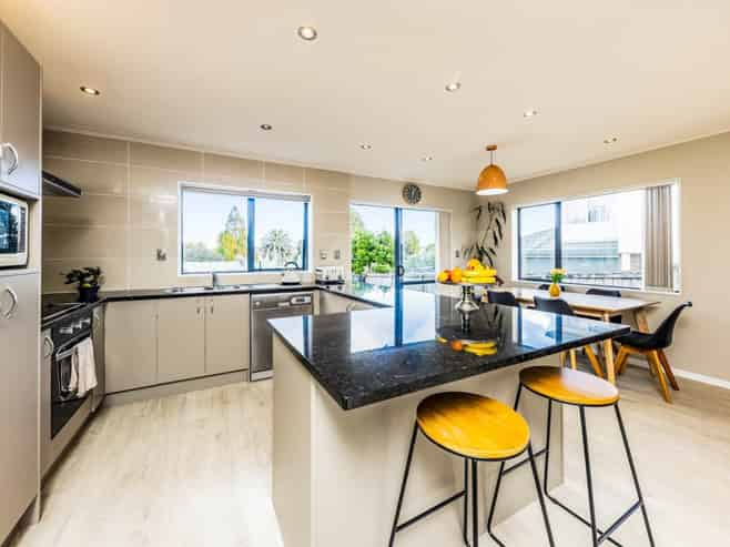 8B Cambourne Road, Papatoetoe