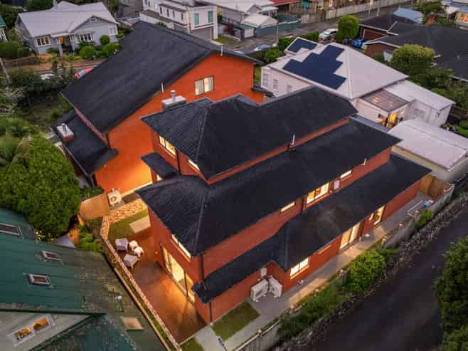 104B  Ranfurly Road, Epsom