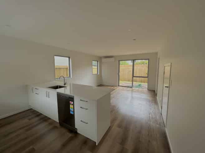 5/14 Clive Street, Phillipstown