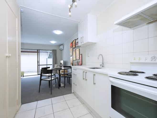 2/22 Longford Street, Mount Wellington