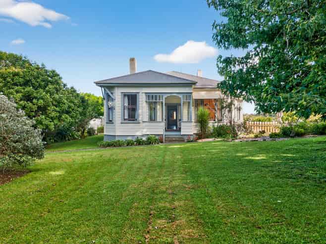 311 Franklin Road, Paparoa