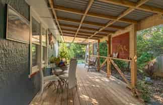 12 Dixon Street, Carterton