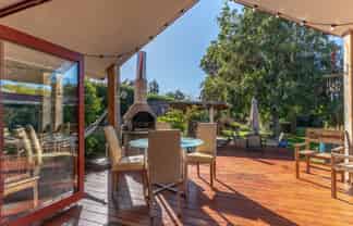 12 Dixon Street, Carterton