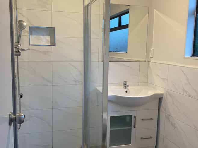 8A Appleby Place, Mangere East