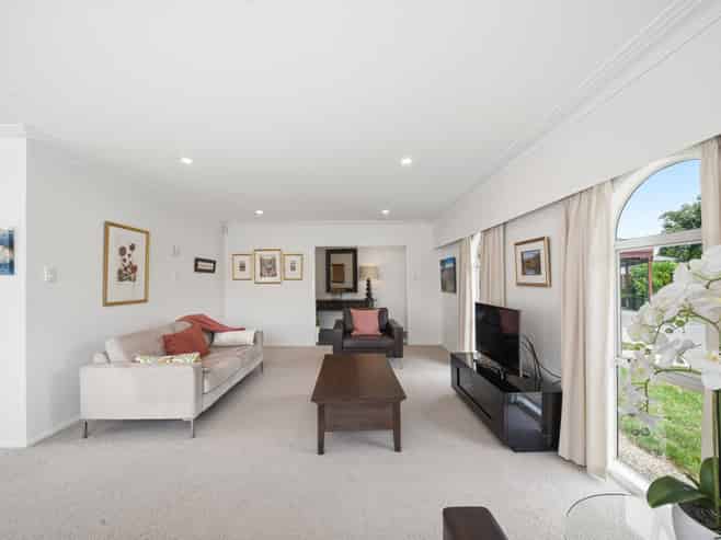 10 Alf Walker Place, Papakura