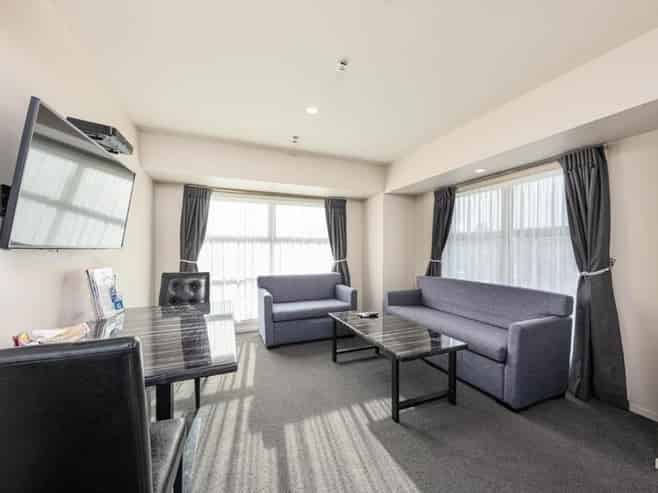 Modern - High Profile - New Long Lease