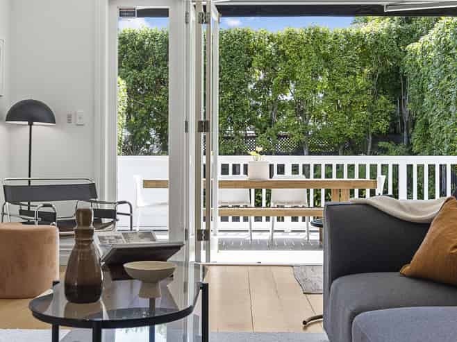 11 Vine Street, Saint Marys Bay