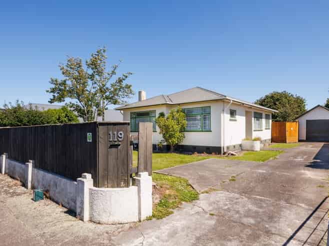 119 Ferguson Street, West End