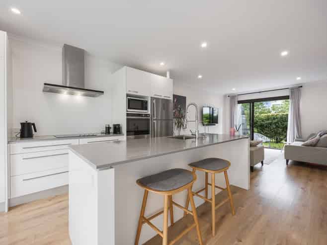 6 Harewood Street, Whenuapai