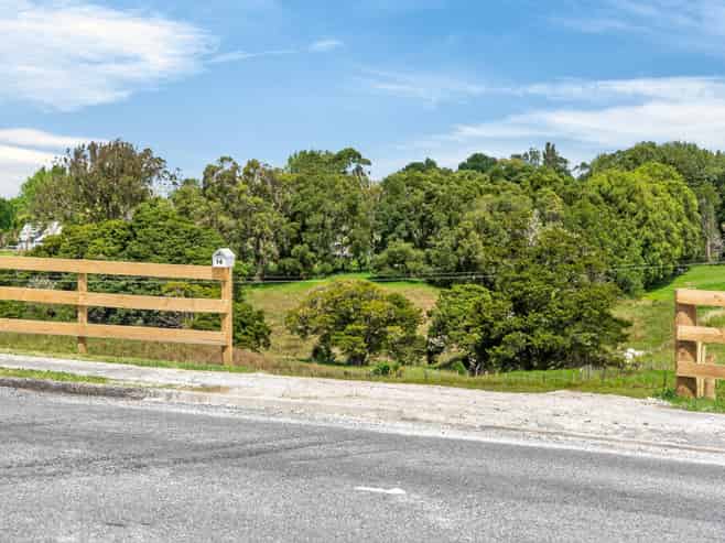 14 Kaiwaka-Mangawhai Road, Kaiwaka