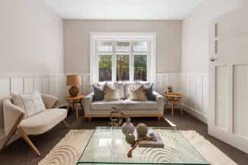 1/166 Main Road, Redcliffs