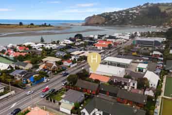 1/166 Main Road, Redcliffs