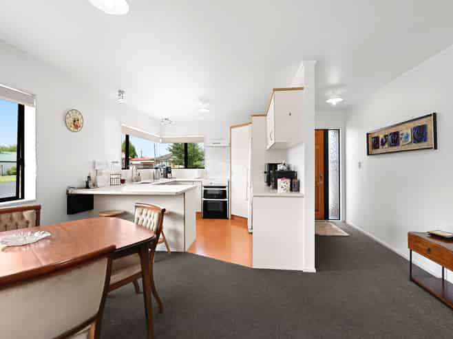 14 Rogers Place, Fairview Downs