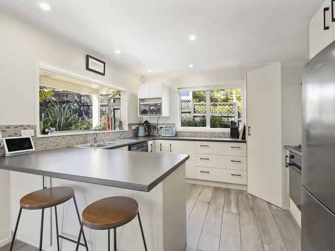 68 Eskdale Road, Papakowhai