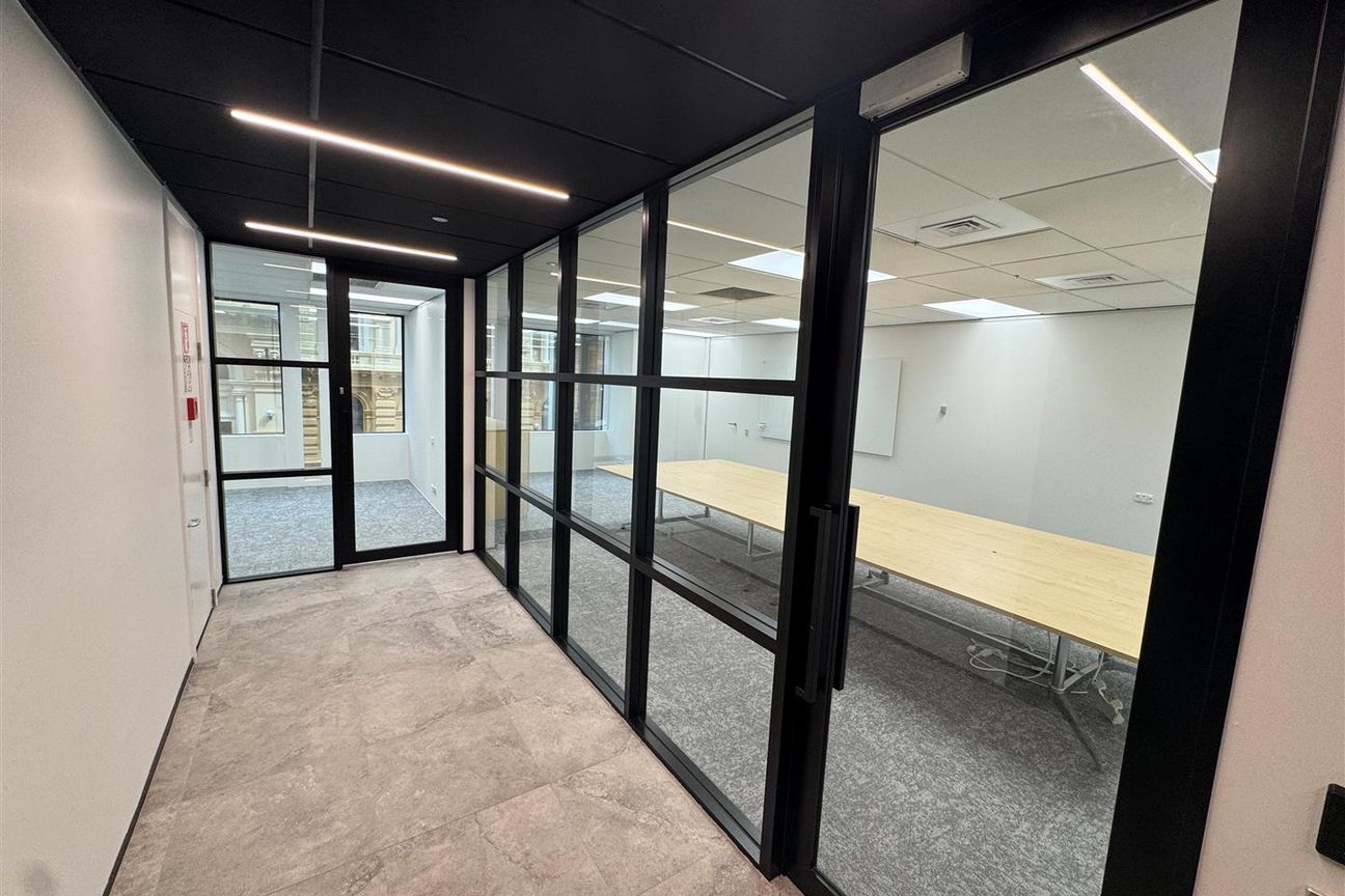 Refurbish Floor with New Fitout - Prikaz 4