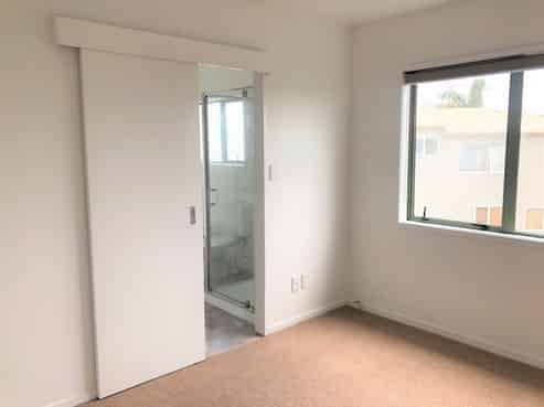 3/5 Kilham Avenue, Northcote