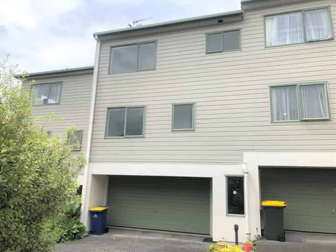 3/5 Kilham Avenue, Northcote