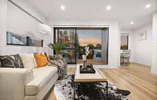 D/10 Erima Avenue, Point England