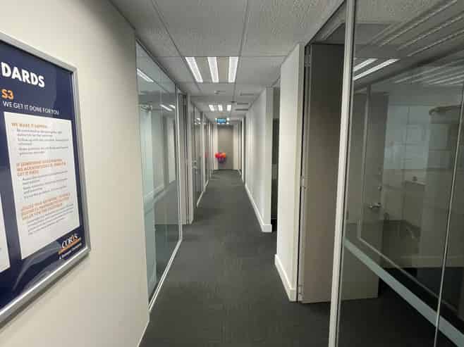 Versatile warehouse, showroom & office