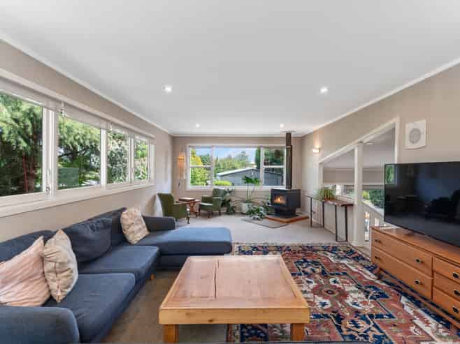 113 Taupo View Road, Hilltop